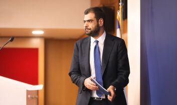 Παύλος Μαρινάκης: "Δεν είναι μάχη για ποσοστά, είναι μάχη για το ποια χώρα θέλουμε" 