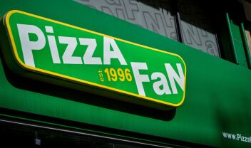 Pizza Fan: Χορηγούσε εκπτώσεις και σε αστυνομικούς - Τι απαντά η Κωνσταντία Δημογλίδου (Βίντεο)