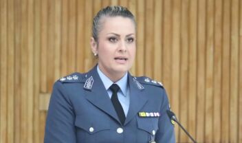 Η εκπρόσωπος Τύπου της Ελληνικής Αστυνομίας, Κωνσταντία Δημογλίδου