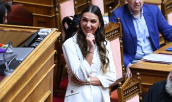 Ρεκόρ κομμάτων για τη Κοροβέση: Από τον ΣΥΡΙΖΑ στον Κασσελάκη και από εκεί στο ΠΑΣΟΚ