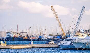 Το λιμάνι του Λαυρίου