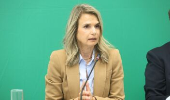 Χαμός στο ΠΑΣΟΚ και συντροφικά μαχαιρώματα στην Κυψέλη: Τα "κόκκινα" δάνεια έφεραν ένταση και σκληρές κουβέντες
