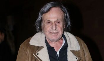 papaΒασίλης Παπακωνσταντίνου: Εισήχθη σε νοσοκομείο λόγω λοίμωξης του αναπνευστικού - Πήρε εξιτήριο την Κυριακήkonstantinou-nosokomeio-exitirio