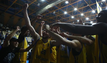 Μούρθια - Περιστέρι, BCL:
