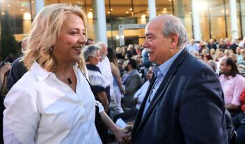 Προξενιό ΣΥΡΙΖΑ & Νέας Αριστεράς  με "κουμπάρο" τον Βούτση