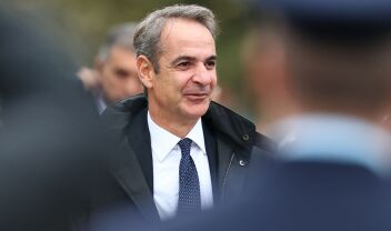 Μητσοτάκης για 28η Οκτωβρίου: Η Ελλάδα είναι μία δύναμη ειρήνης, η οποία δεν εκβιάζει, αλλά ούτε εκβιάζεται