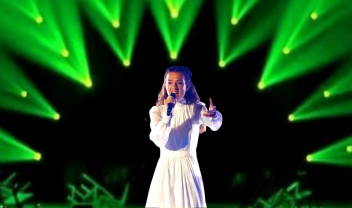 1-Amanda-Georgiadi-Eurovision-2022-PASOK