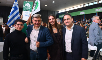 korovesi-pasok-omilia-androulaki