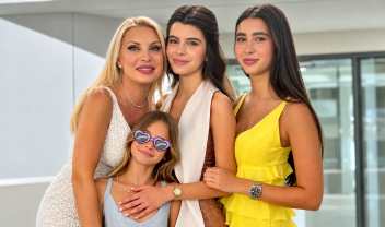 eleni-menegaki-kores-valeria