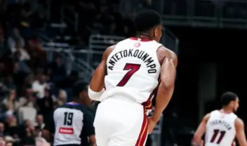 antetokounmpo-nba-miami-heat