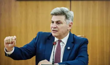 Φαραντούρης στα Παραπολιτικά 90,1 για το τουρκολιβυκό μνημόνιο: "Θα πρέπει να αποδοθούν ευθύνες σε όσους ασκούν την εξωτερική πολιτική''