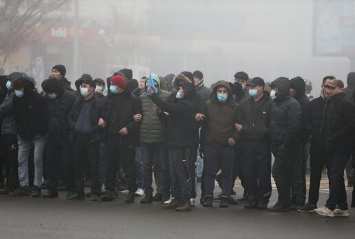 2022-01-05T084832Z_538230639_RC2WSR9YGT7Z_RTRMADP_5_KAZAKHSTAN-PROTESTS