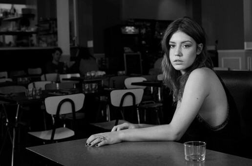 Adele-Exarchopoulos-Wallpaper-